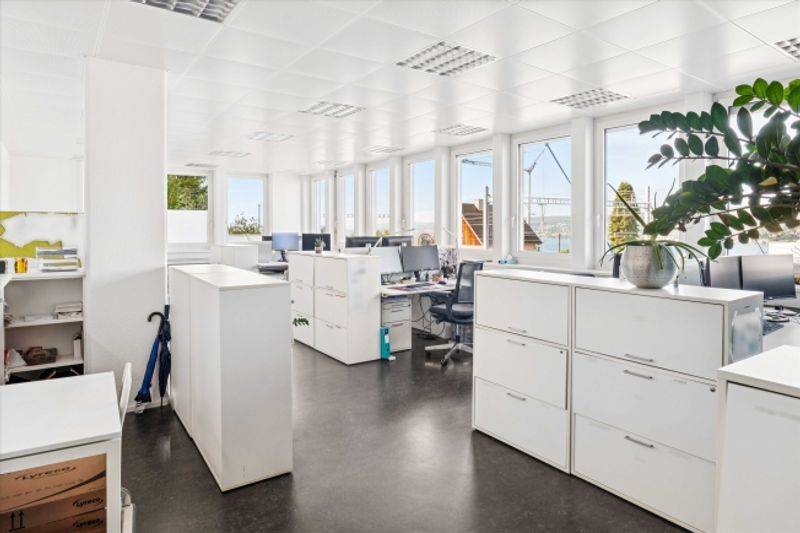 Attraktive Bürofläche an zentraler Lage in Horgen mit Blick auf den Zürichsee - 7
