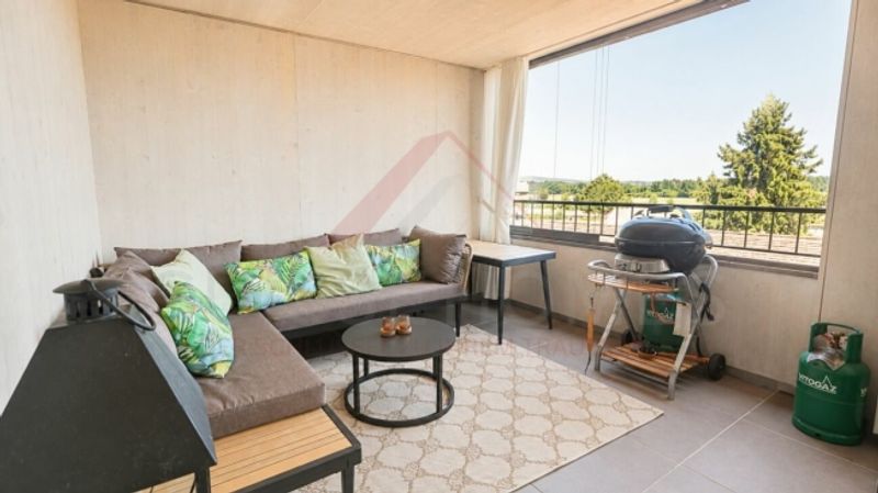 Exklusive 5.5 Zimmer Maisonette mit Designküche, Loggia und Minergie Standard - 7