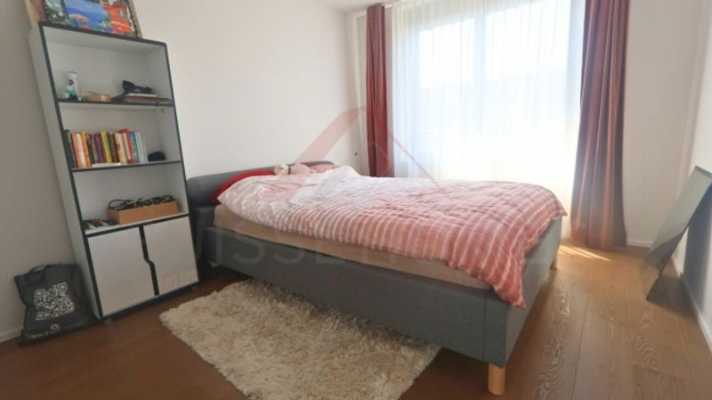 Exklusive 5.5 Zimmer Maisonette mit Designküche, Loggia und Minergie Standard - 8