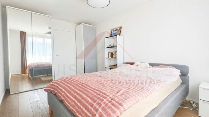 Exklusive 5.5 Zimmer Maisonette mit Designküche, Loggia und Minergie Standard - 9
