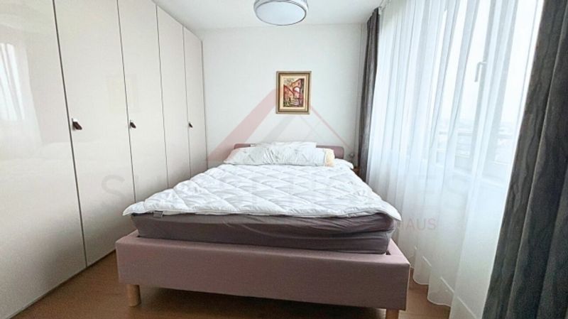 Exklusive 5.5 Zimmer Maisonette mit Designküche, Loggia und Minergie Standard - 10