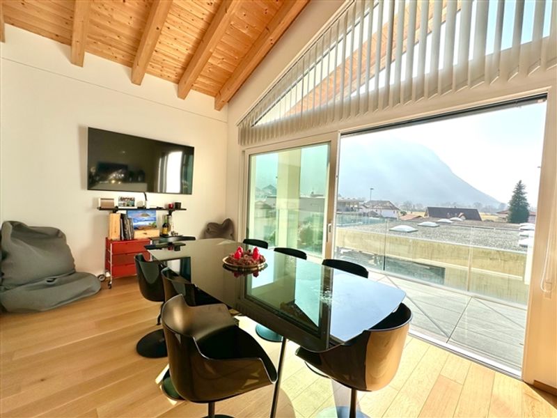 Eleganza Moderna e Comfort Villa con Rifiniture di Pregio - 5