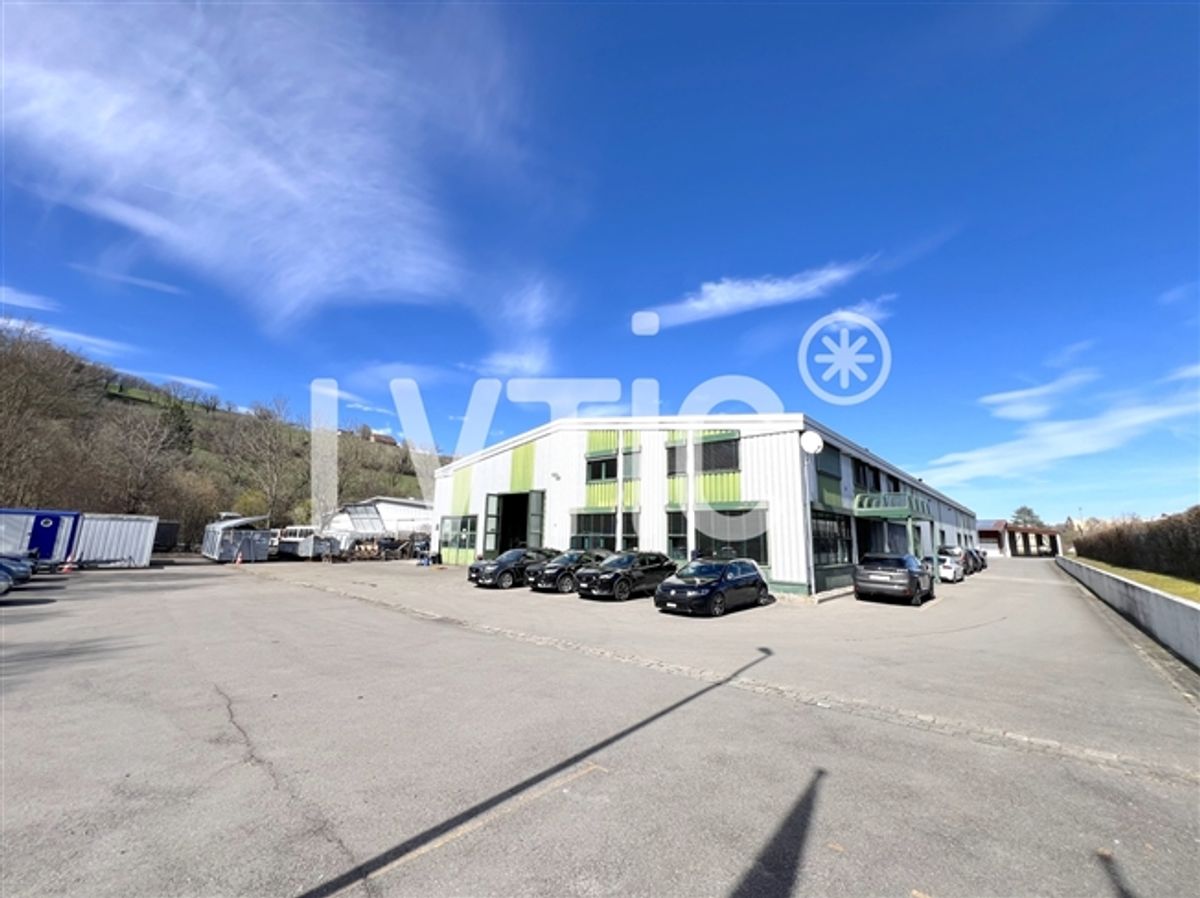 Industriegebäude von 2100 m2 auf einem 4700 m2 grossen Grundstück zum Verkauf in Moudon - 1