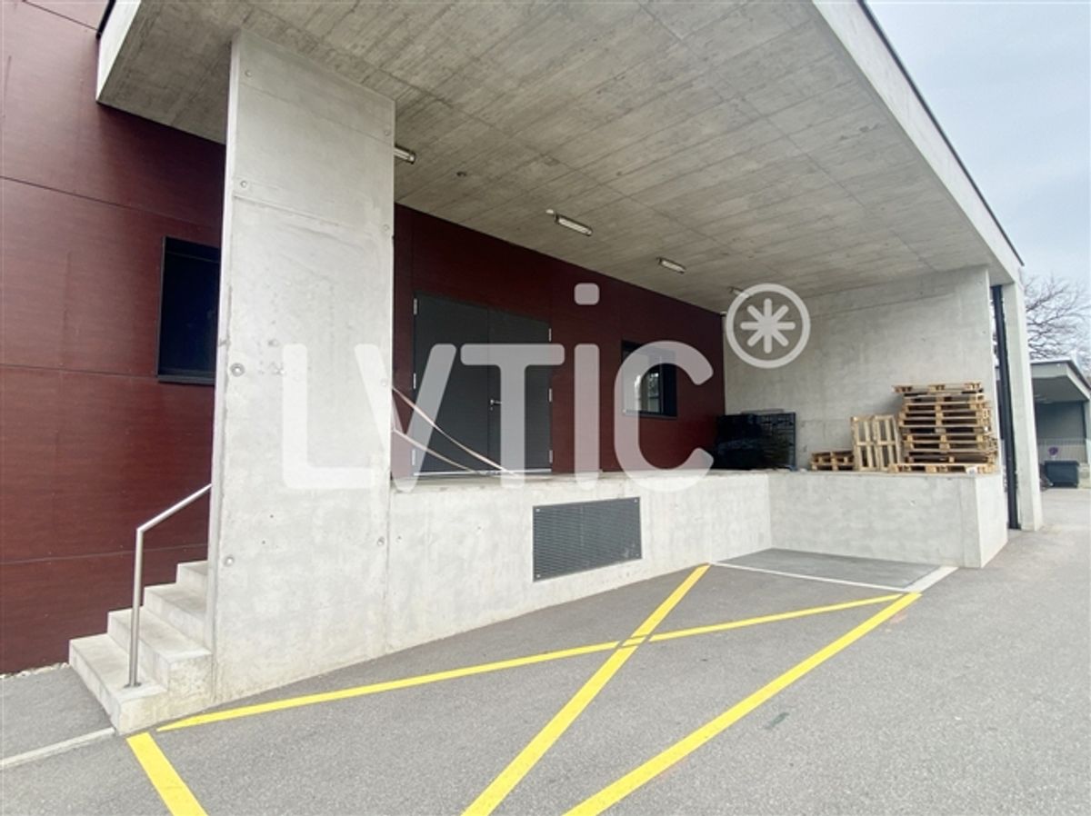 Büros, Lager von 1 450 m2 zum Verkauf in Givisiez – Freiburg - 8