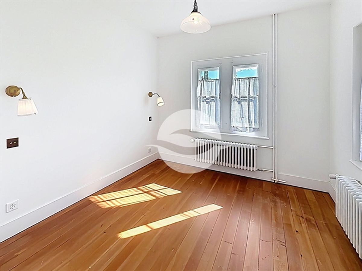 Charmantes 4,5-Zimmer-Chalet – NICHT EINGEBEMMT - 10