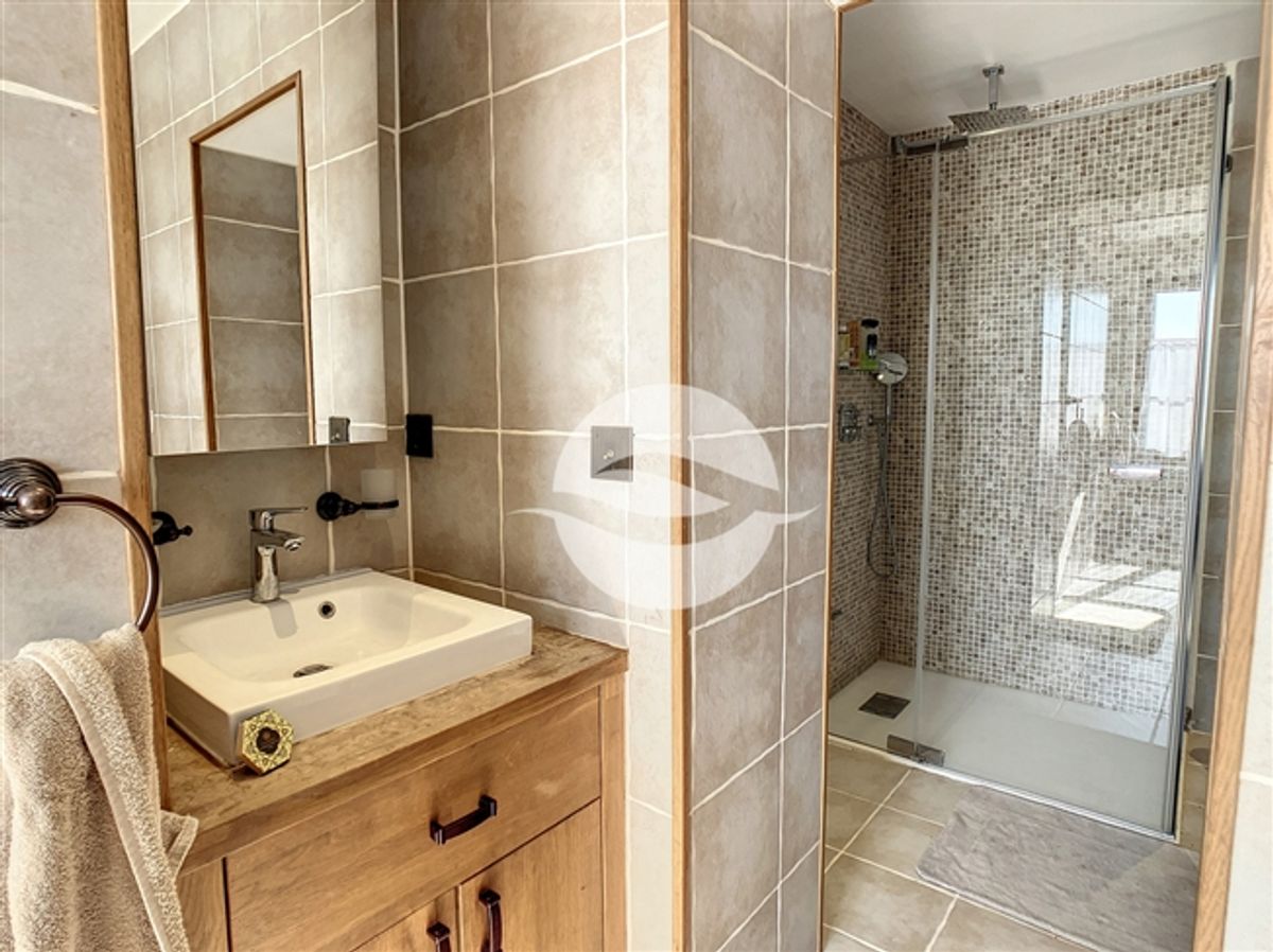 Charmantes 4,5-Zimmer-Chalet – NICHT EINGEBEMMT - 13