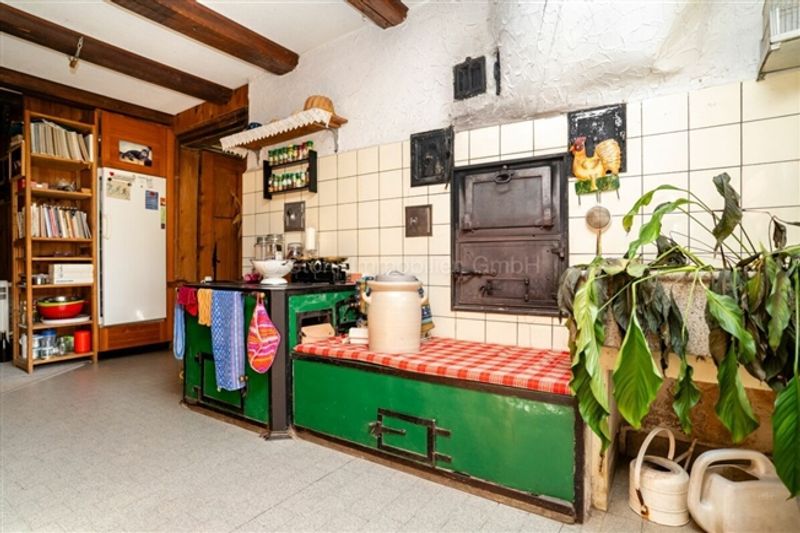 Bauland in Brütten mit historischem Bauernhaus und Entwicklungspotenzial - 7