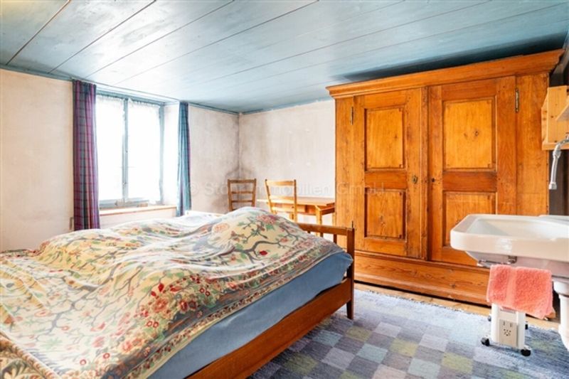 Bauland in Brütten mit historischem Bauernhaus und Entwicklungspotenzial - 13