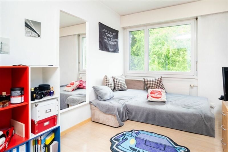 Hübsche 4.5 Zimmer Wohnung in familienfreundlichem Quartier - 10