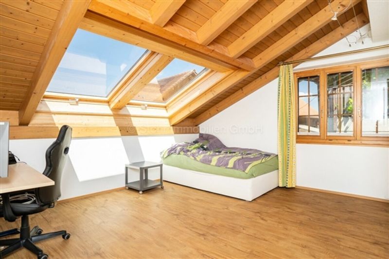 Zweifamilienhaus mit Bauland - Eine einmalige Gelegenheit - 7