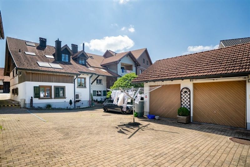 Zweifamilienhaus mit Bauland - Eine einmalige Gelegenheit - 14