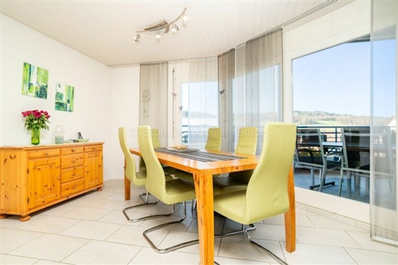 Helle 5 ½-Zimmer-Dachwohnung in familienfreundlichem Quartier - 4
