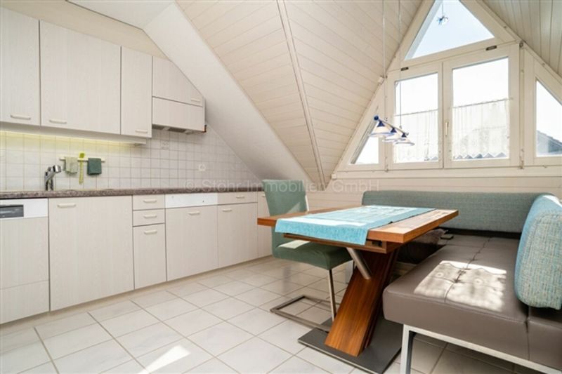 Helle 5 ½-Zimmer-Dachwohnung in familienfreundlichem Quartier - 7