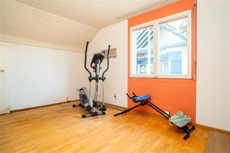 Helle 5 ½-Zimmer-Dachwohnung in familienfreundlichem Quartier - 13