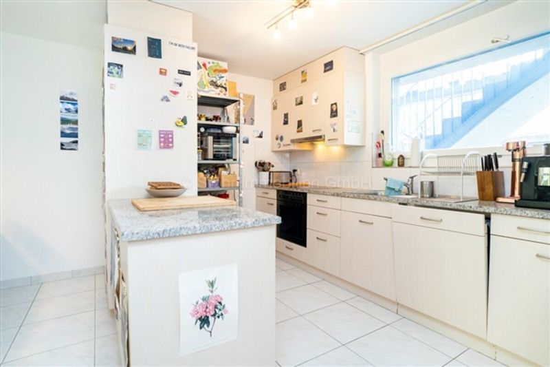 Gepflegte 2.5 Zimmer Wohnung mit grosszügigem Garten - 8