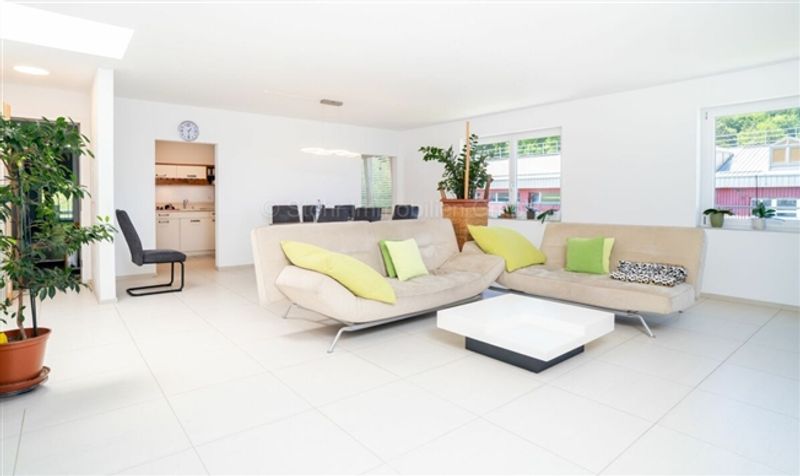 775 m2 Gewerbefläche in Elsau - 10