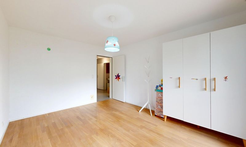 Erstklassige 3.5-Zimmer-Gartenwohnung - 8