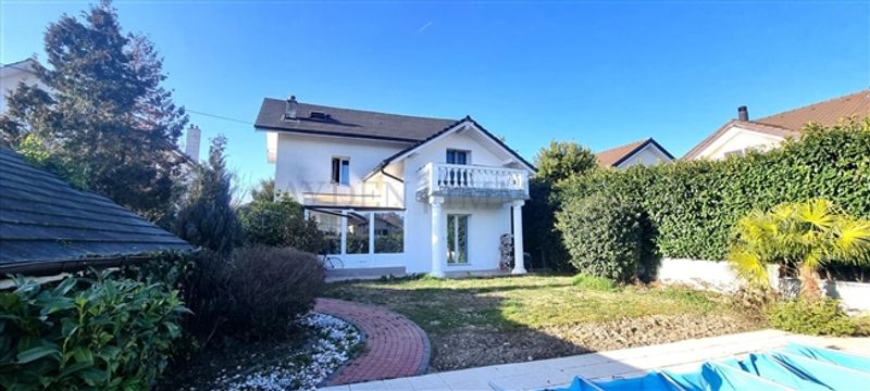 Haus mit 6 Wohneinheiten und hoher Mieterträge - 13
