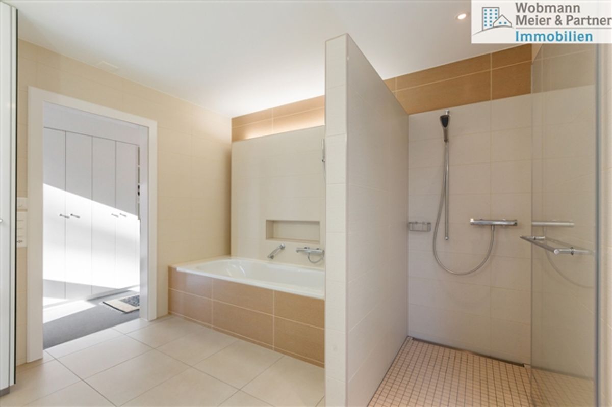 Exklusives Einfamilienhaus an privilegierter Lage - 9
