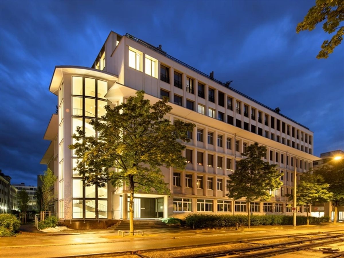 Modernes 2.5-Zimmer-Loft | 104 m² | Ruhige Innenhoflage | Zürich-Altstetten - 8