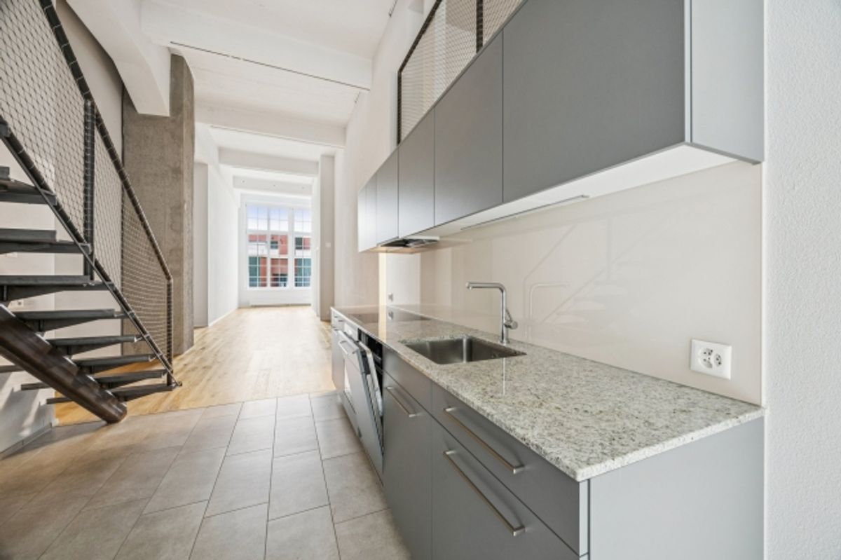 Moderne 3.5 Zimmerwohnung direkt am Bahnhof Horgen Oberdorf - 2