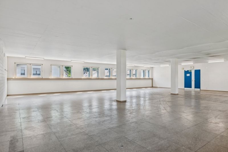 Platz, Freiheit & Alpenblick – Ihre neue Fläche in Glarus - 9