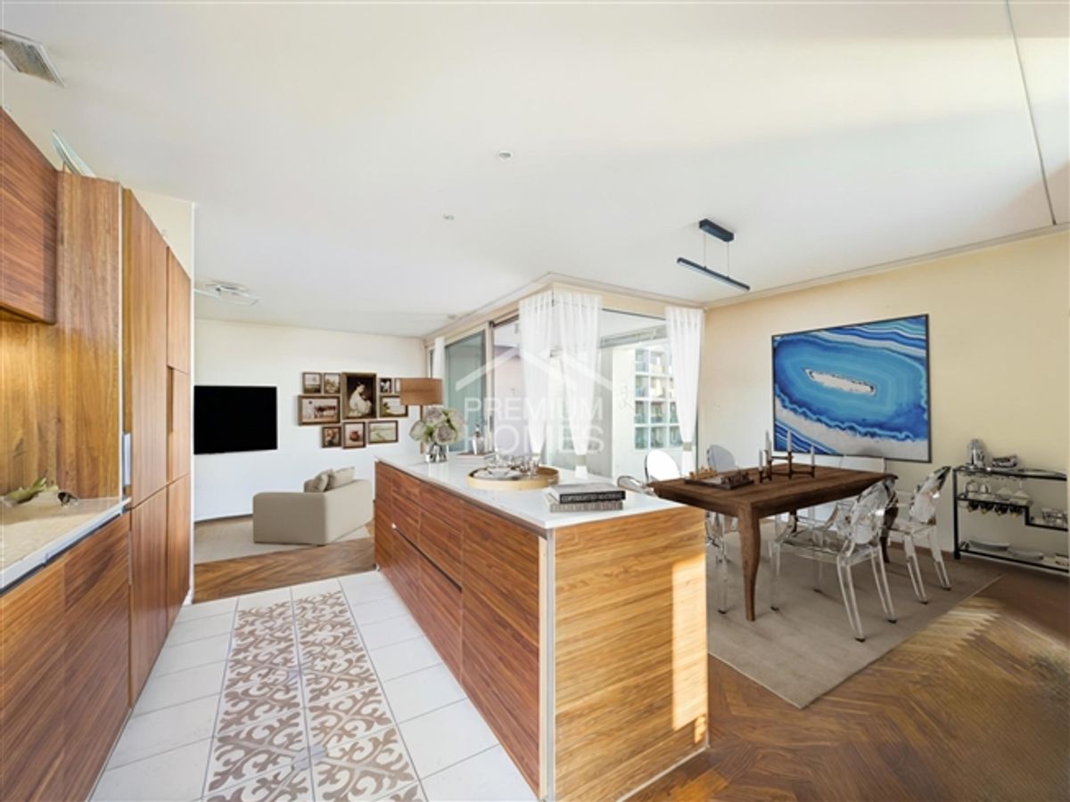 Own the Skyline in Oerlikon - Your Move - 1