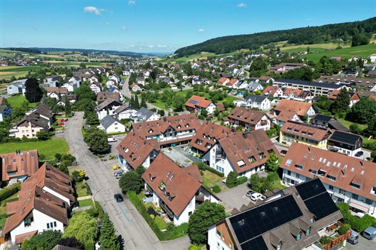 Büro 1–4 Pers. mit Archiv/UG – Gratis-Kundenparkplätze - 2