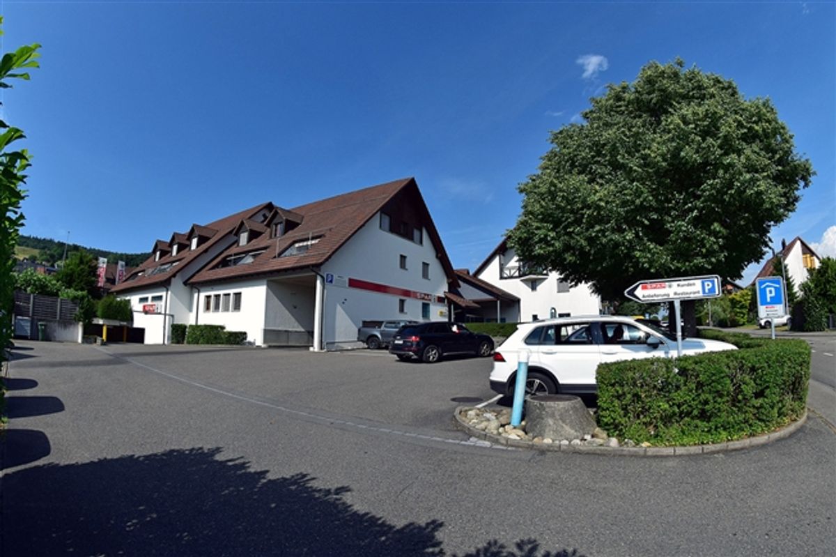 Büro 1–4 Pers. mit Archiv/UG – Gratis-Kundenparkplätze - 4
