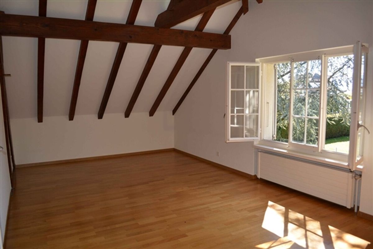 Geräumige 6.5-Zimmer-Villa in der Nähe aller Annehmlichkeiten - 12