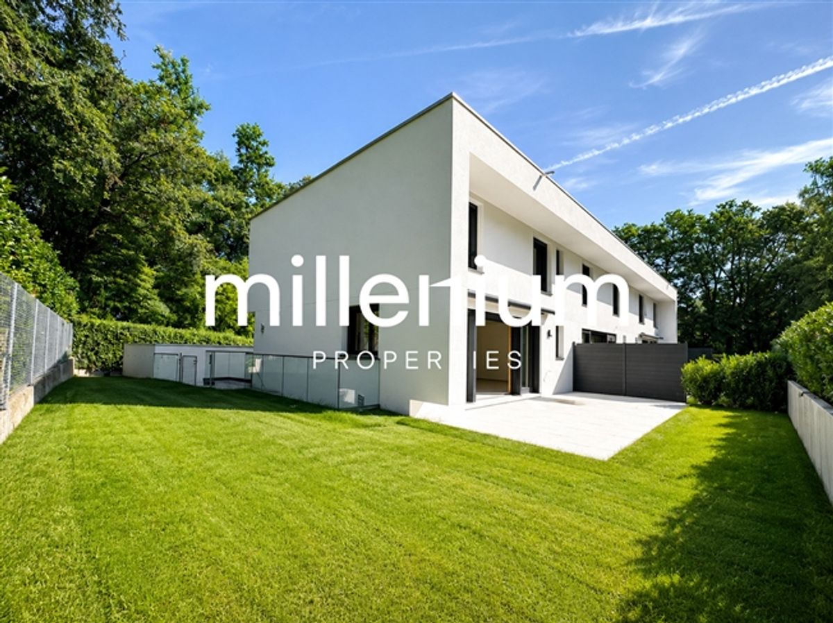 Moderne 7P-Wohnung mit eigenem Studio - 0