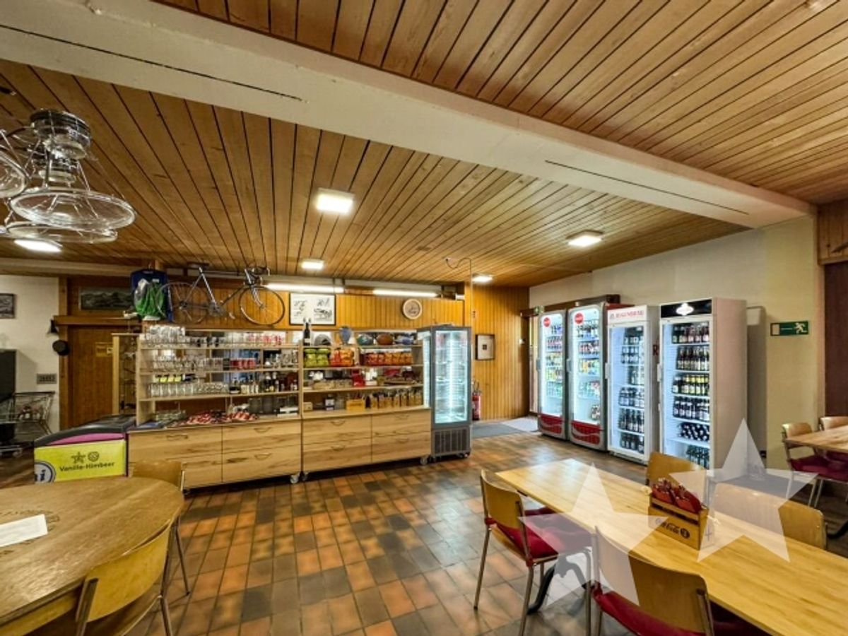 Attraktives Berghaus - Erfolgreiche Kombination aus Restaurant, Hotel und Wohnungen - 5