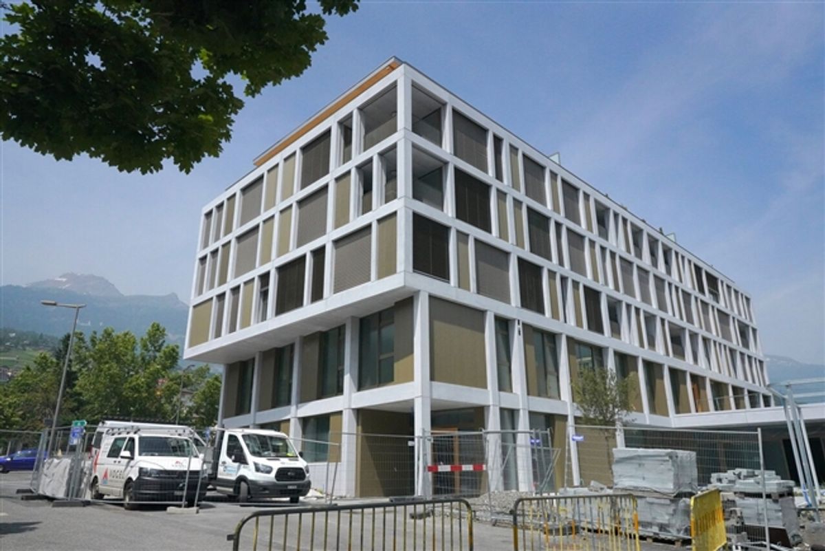 INNENPARKPLÄTZE
SIERRES STADTZENTRUM - 1
