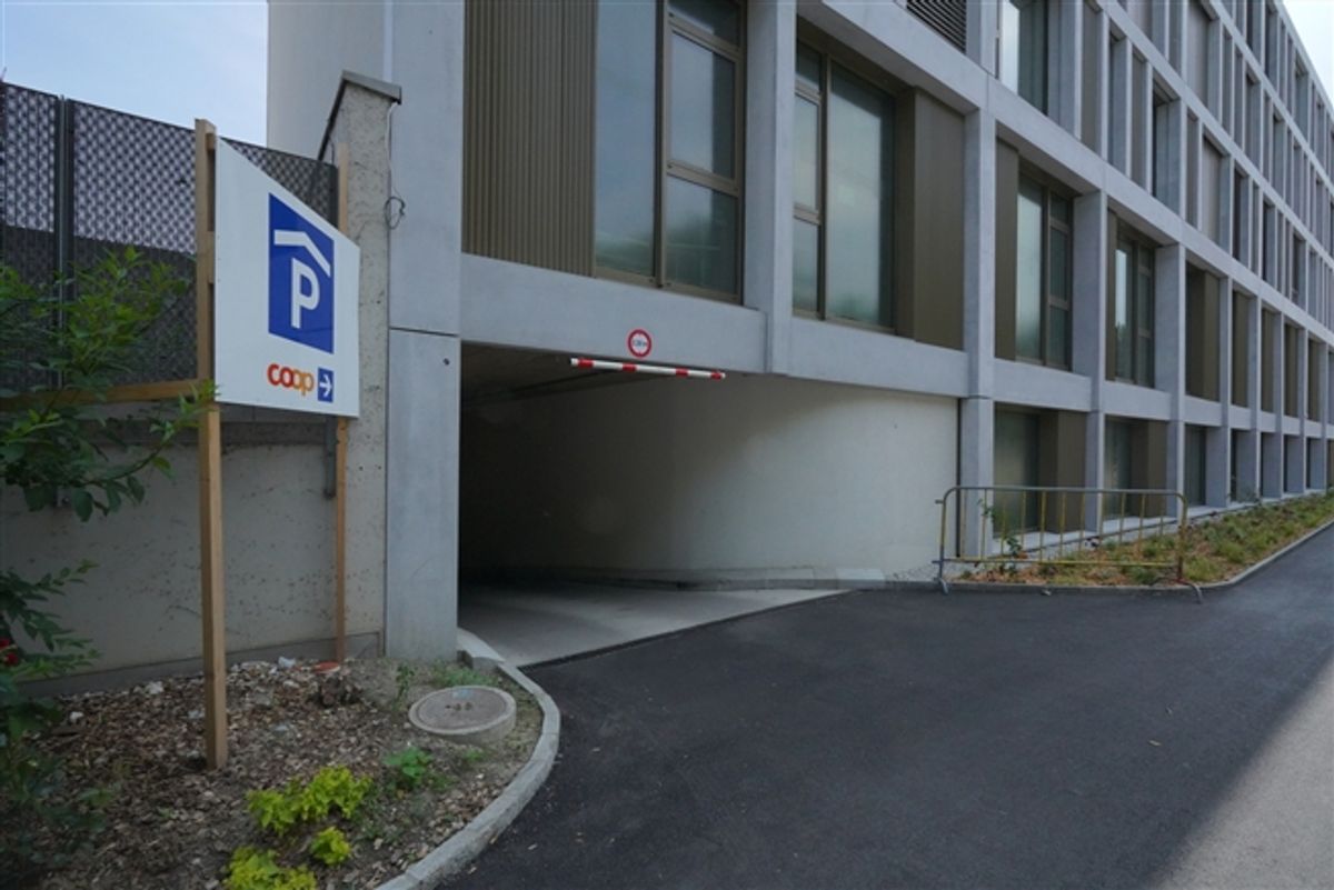 INNENPARKPLÄTZE
SIERRES STADTZENTRUM - 7