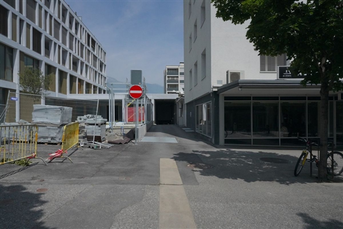 INNENPARKPLÄTZE
SIERRES STADTZENTRUM - 8