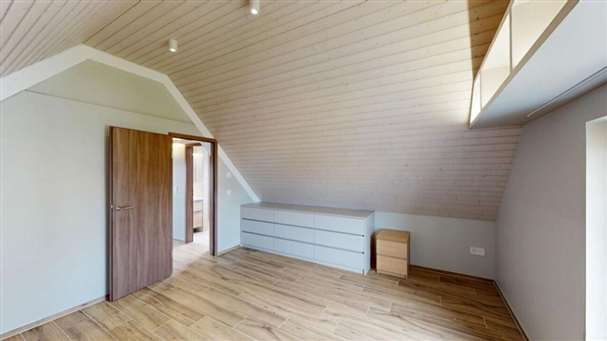 Erstvermietung Einziehen und wohlfühlen - hochwertig renoviertes Einfamilienhaus in Boswil - 13