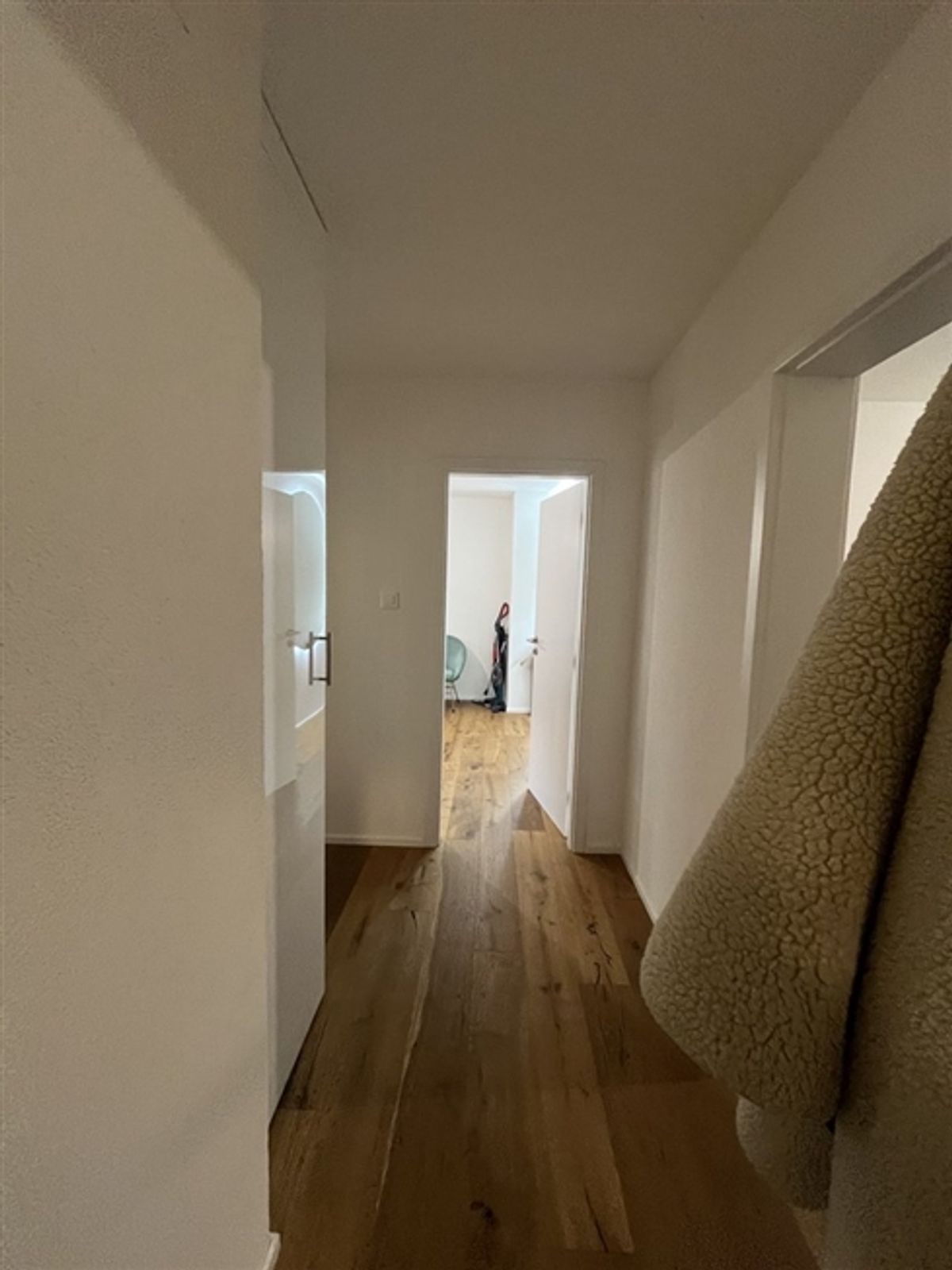 Helle und modern ausgestattete 3-Zimmer-Wohnung mit Balkon - 3