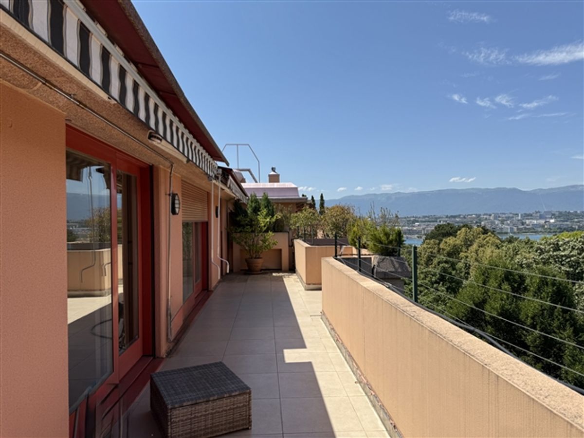 Lease Rebate – Atemberaubende 6-Zimmer-Penthouse-Wohnung mit Panoramaterrassen - 0