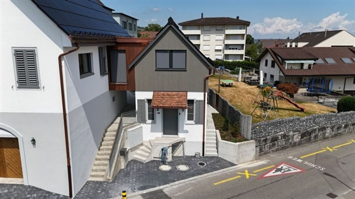 Erstvermietung Charmantes, frisch renoviertes Tiny House mit privatem Garten in Boswil - 12
