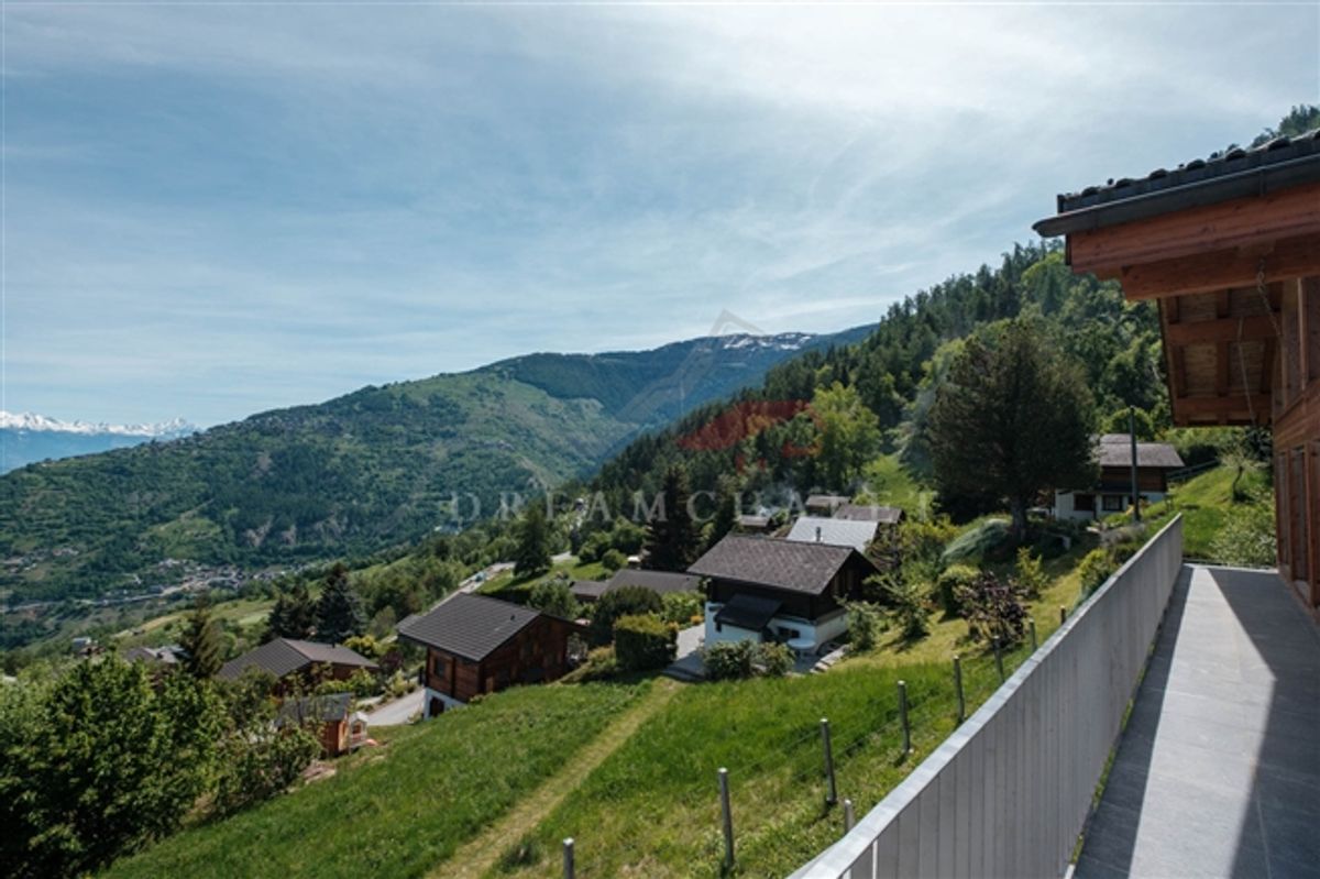 WINTERSAISON-CHALET - 2