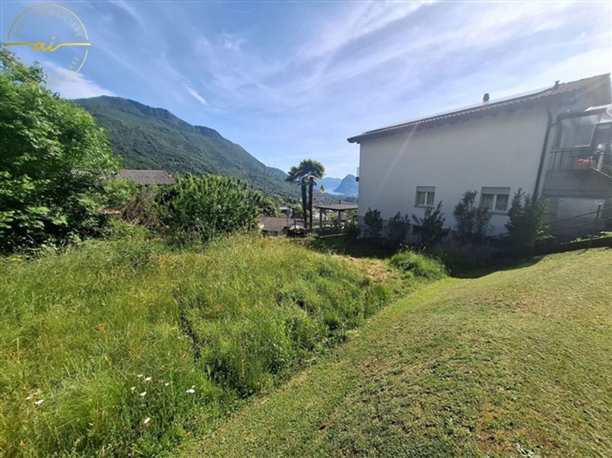 WUNDERHARTER BAULANDWERT MIT SEEBLICK IN SONVICO - 0
