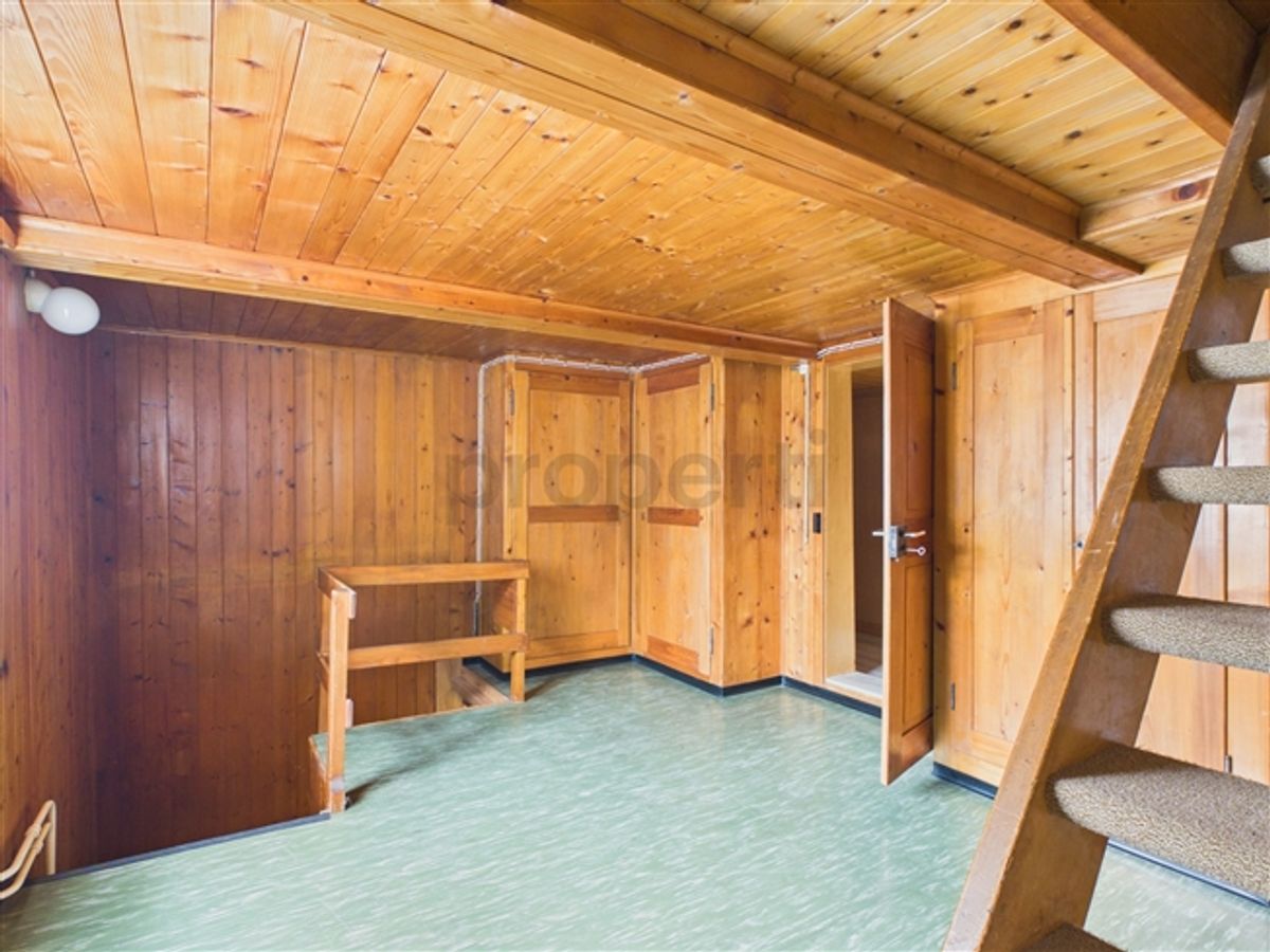 Historisches Einfamilienhaus mit charmantem Wohnkomfort in Glarus Süd - 7