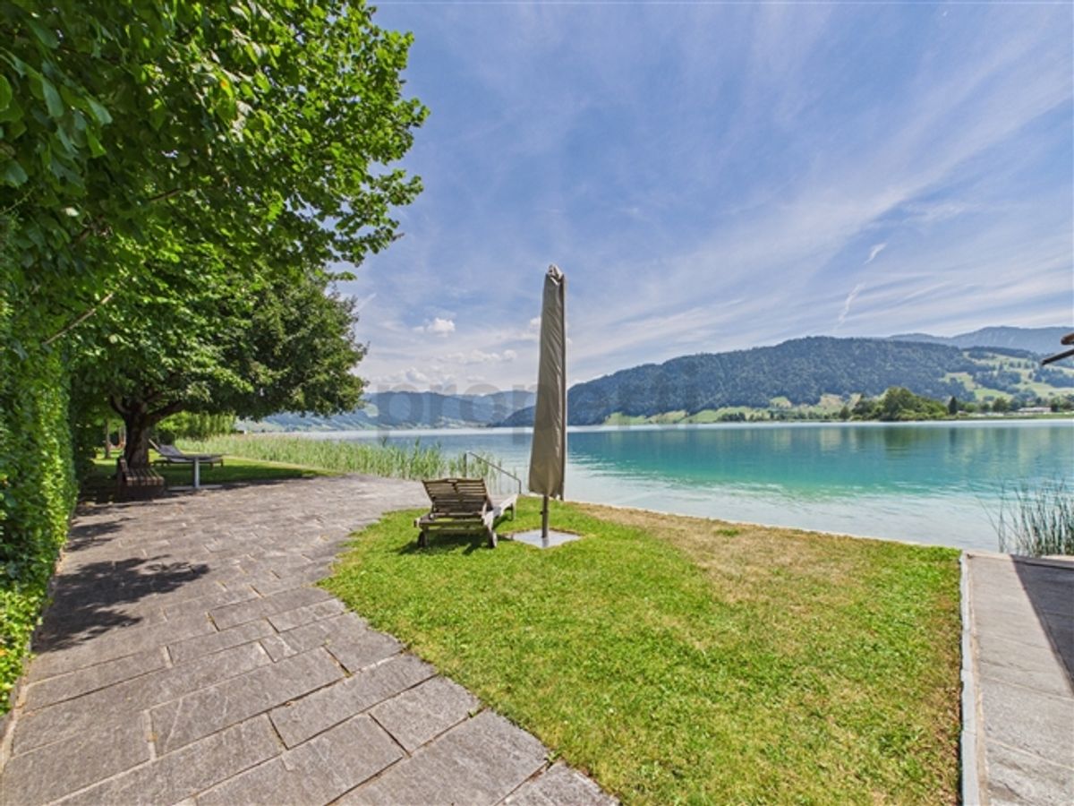 Grosszügige und gemütliche Wohnung mit tollem Seeblick in Unterägeri - 9