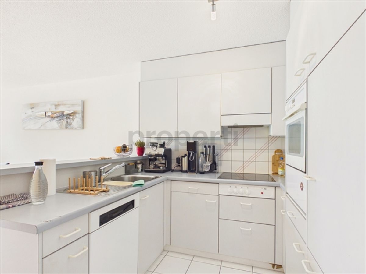 Grosszügige und gemütliche Wohnung mit tollem Seeblick in Unterägeri - 4