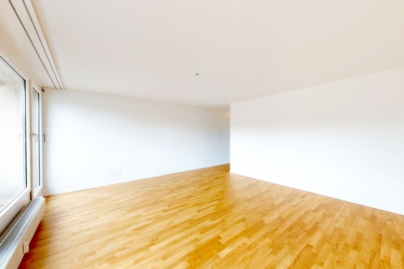 Dachwohnung mit grosser Terrasse und grossartiger Aussicht! - 2