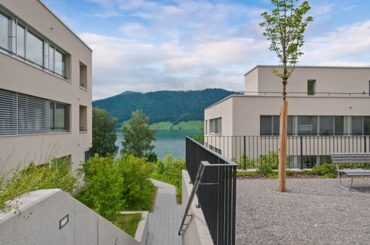 Traumhafte Wohnung mit Seesicht in Oberägeri - 0