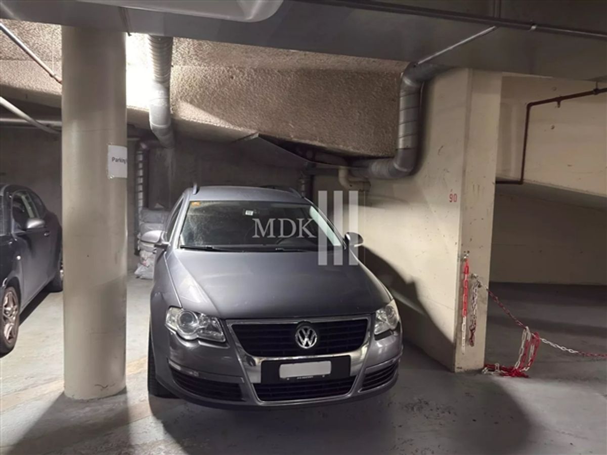 Tiefgaragenstellplatz in der Innenstadt - 0