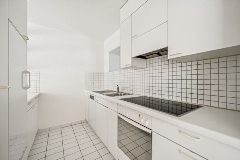Helle 4.5 Zimmer-Wohnung in Steinhausen - 6