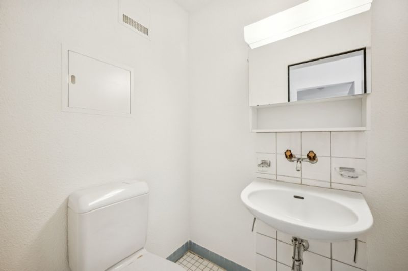 Helle 4.5 Zimmer-Wohnung in Steinhausen - 7