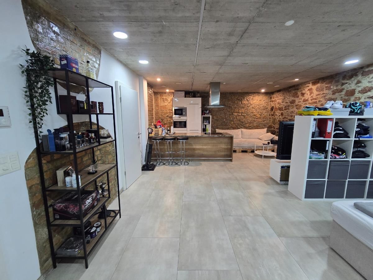 Loft - 1